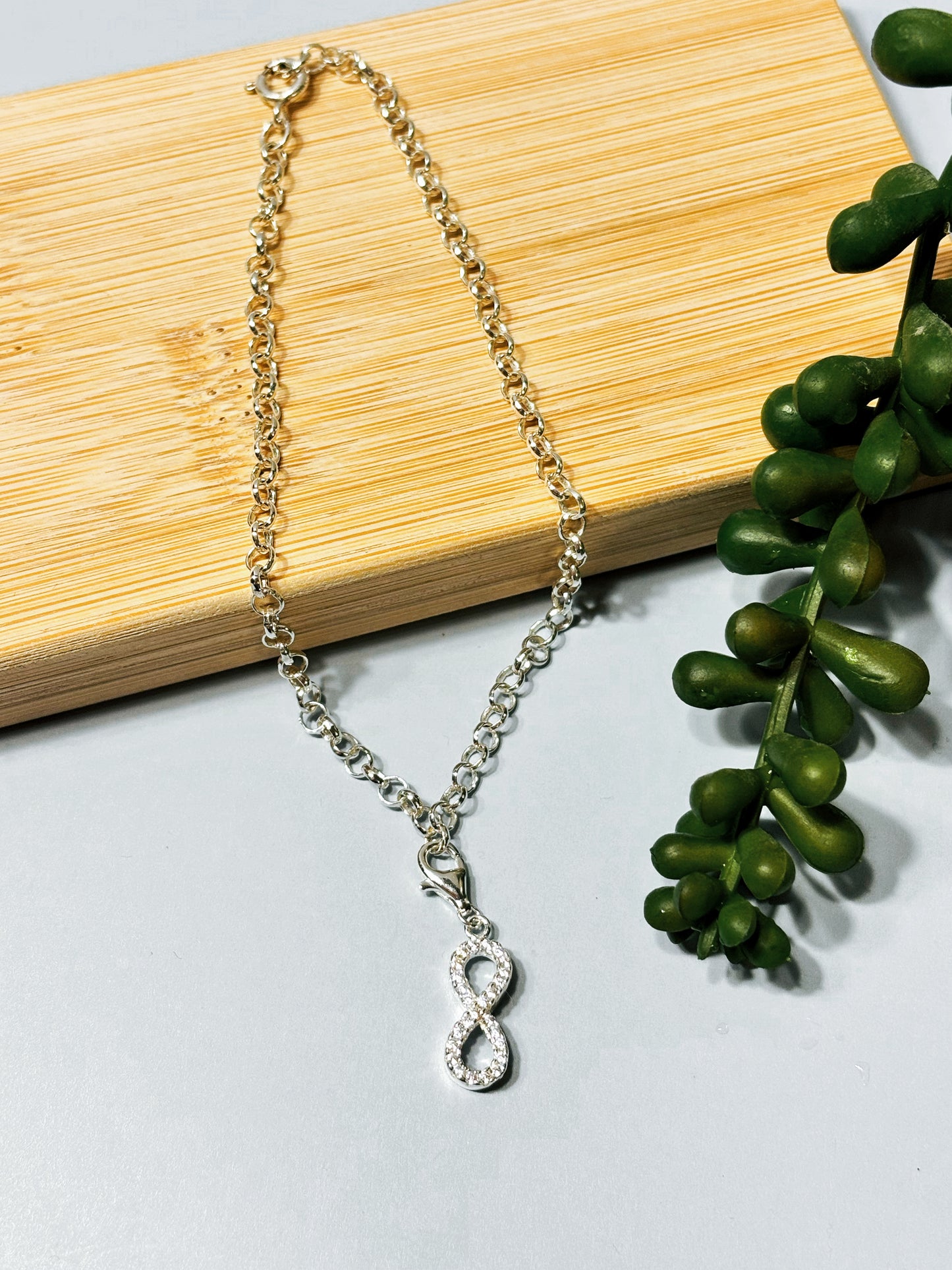 Pulsera rolo infinito con microcirones