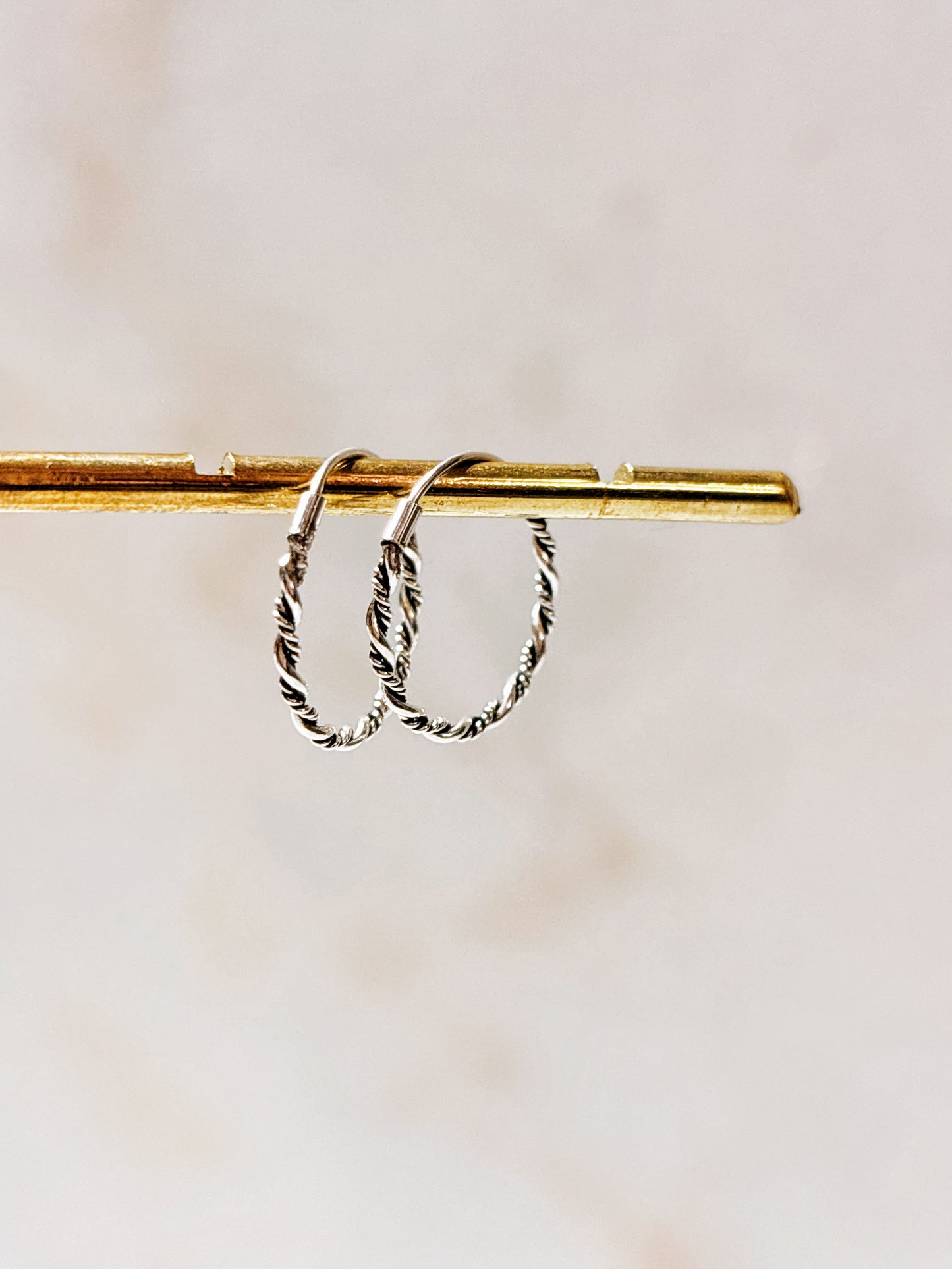 Aros argolla semi-trenzado 16 mm