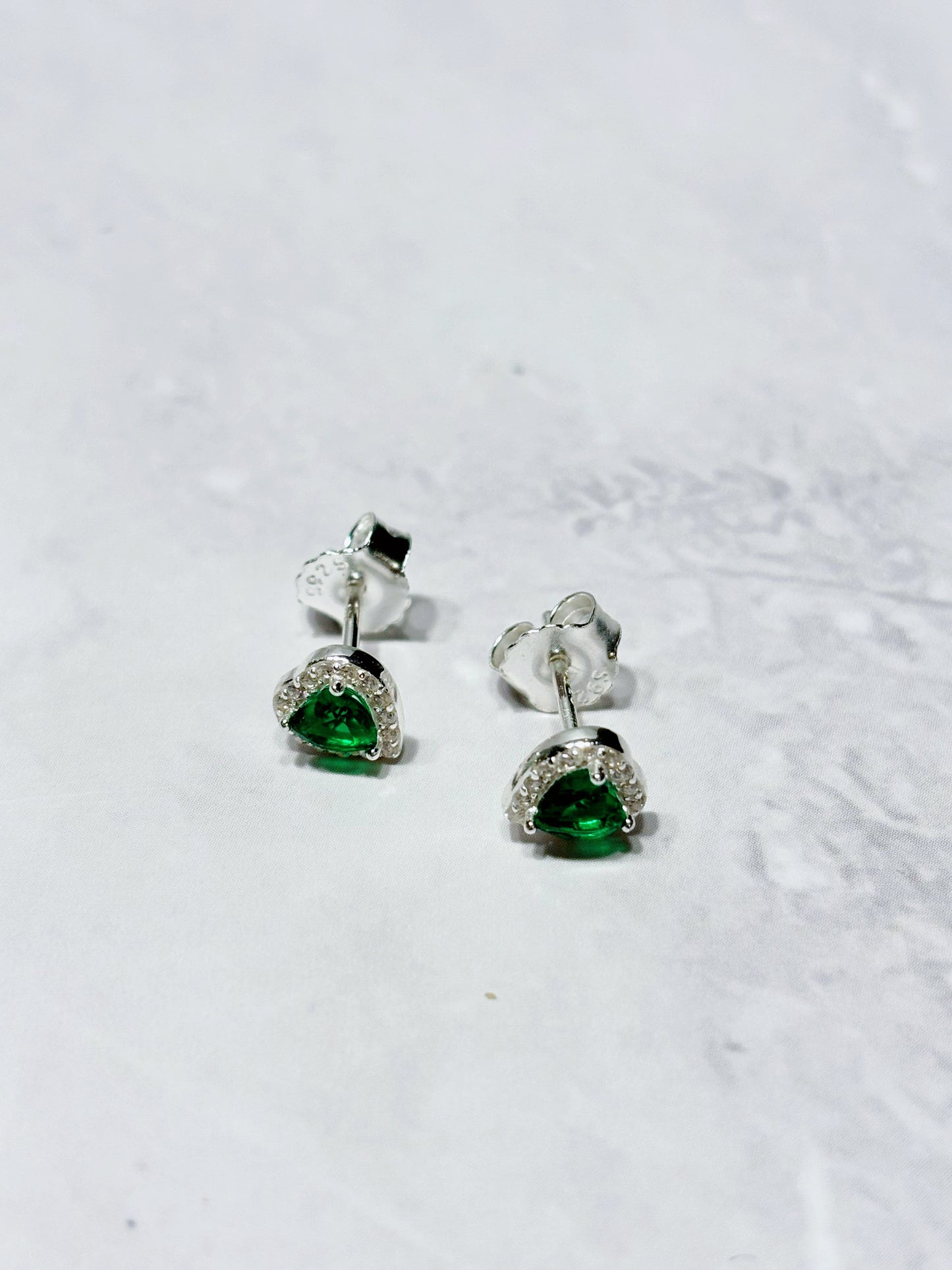 Aros corazón verde esmeralda