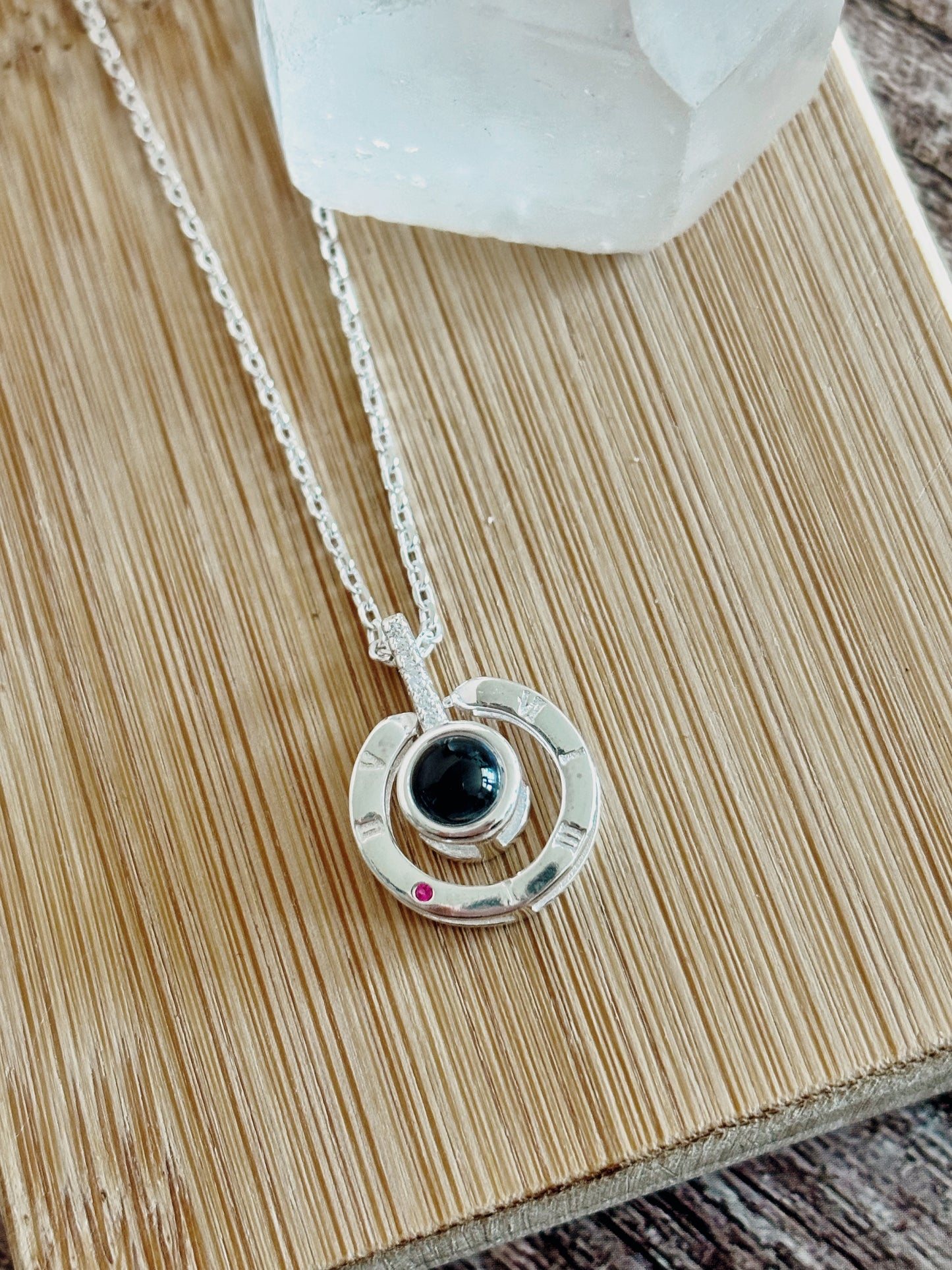 Collar te amo en 100 idiomas