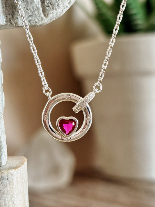 Collar circón corazón magenta