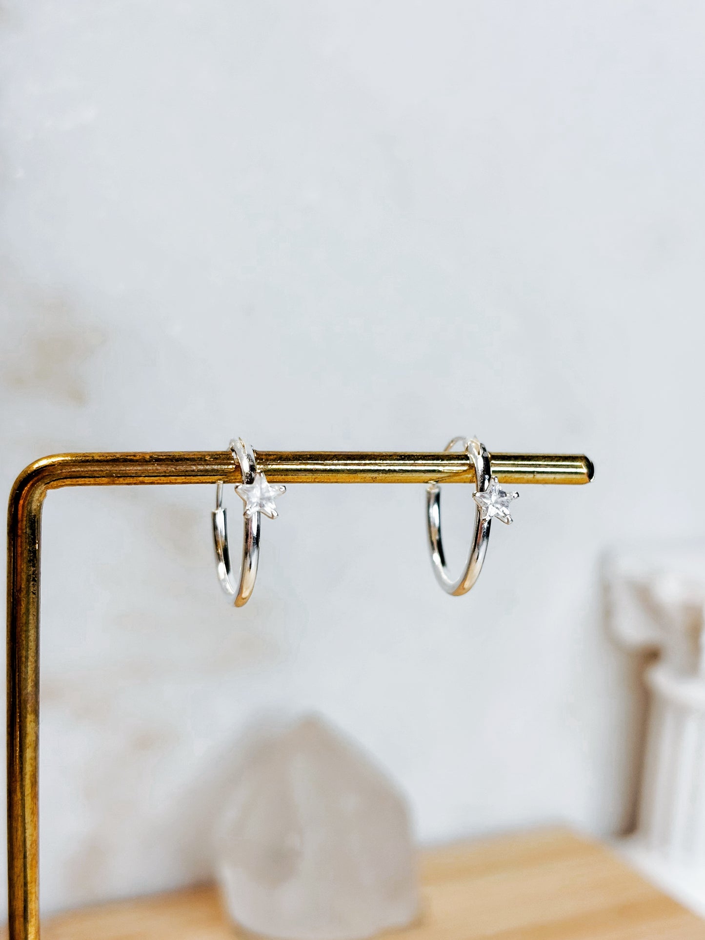 Aros argolla con circón estrella