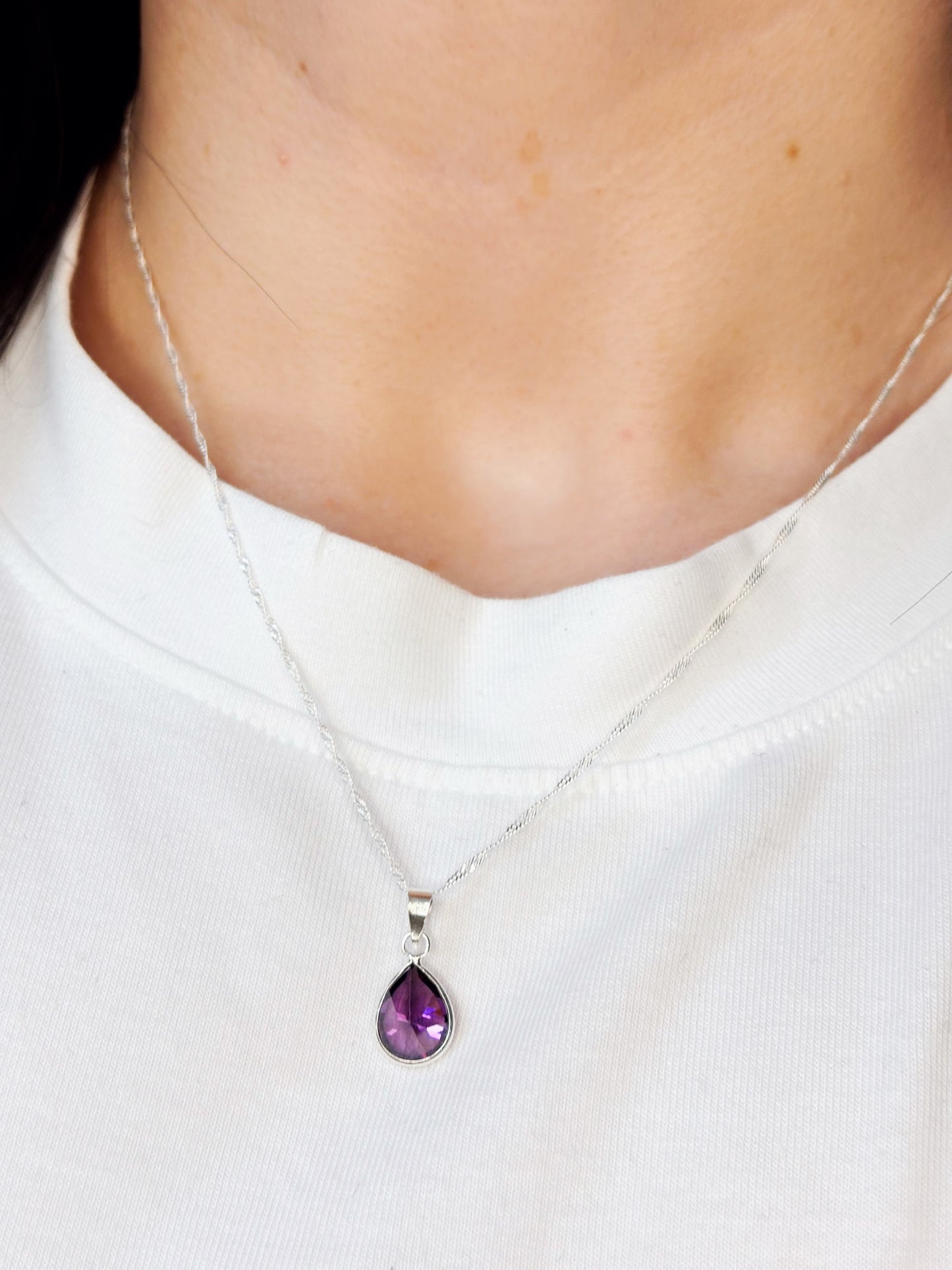 Collar circón morado