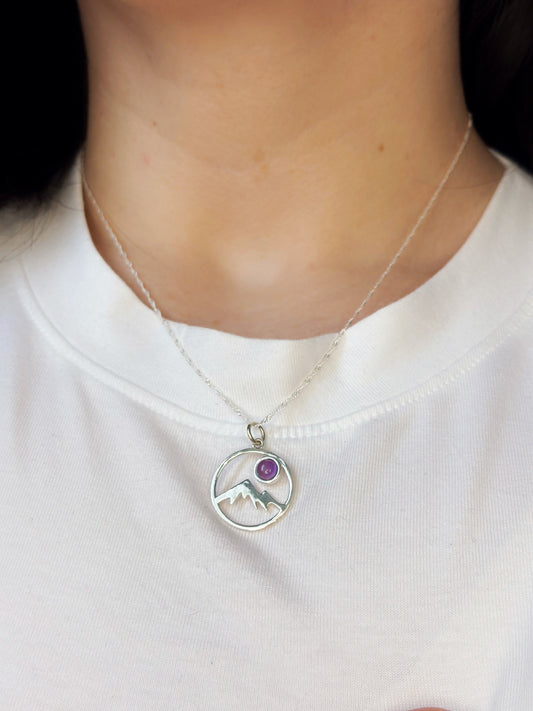 Collar montaña con Amatista