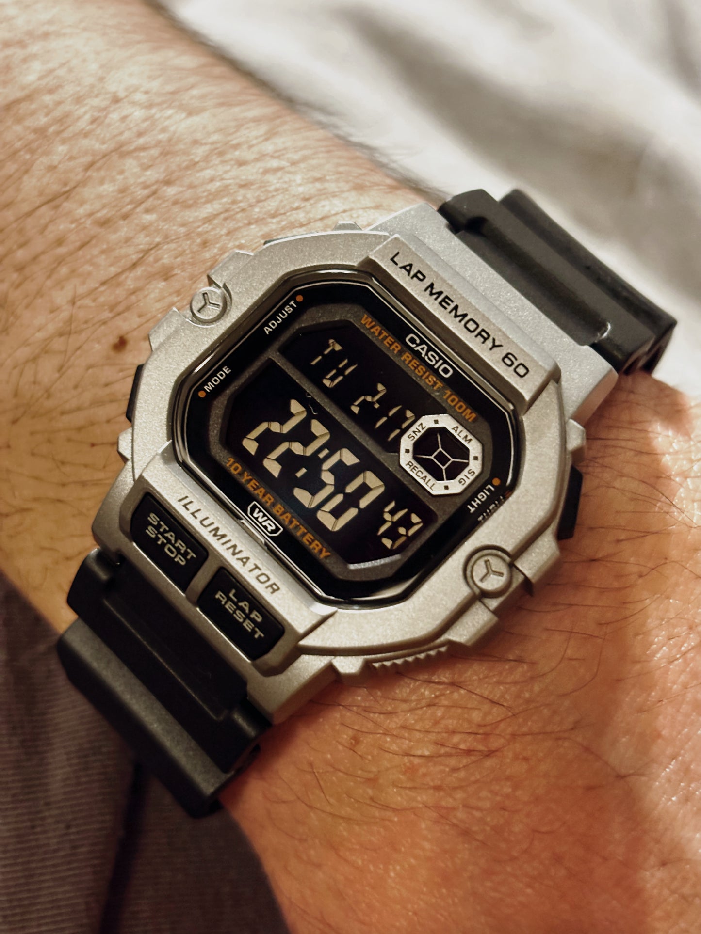 Reloj Casio WS‑1400H‑1BV