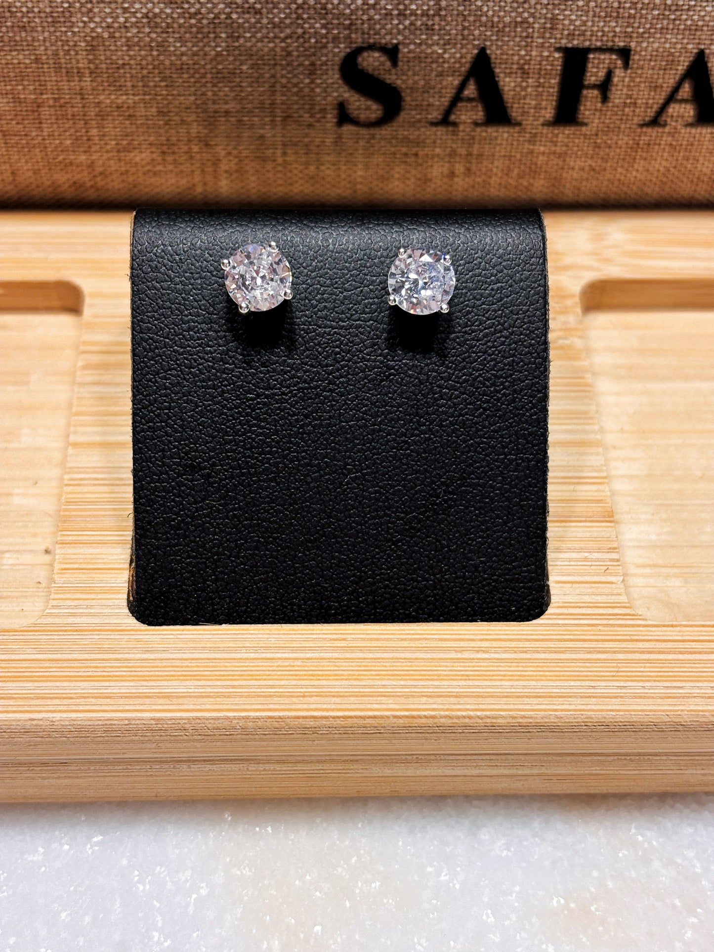 Aros circón 4 puntas