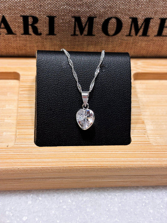 Collar corazón de circón