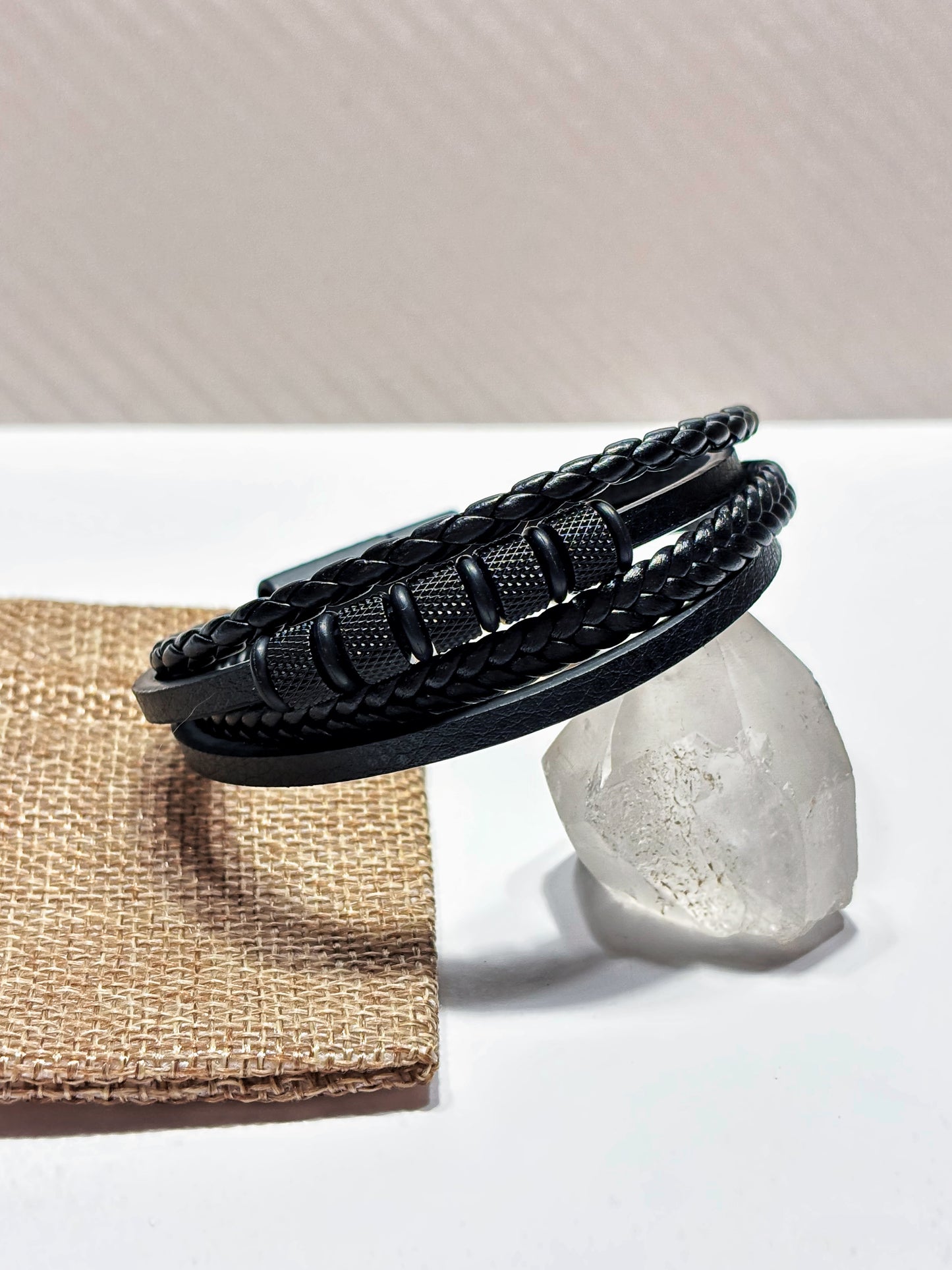 Pulsera ecocuero con piedra