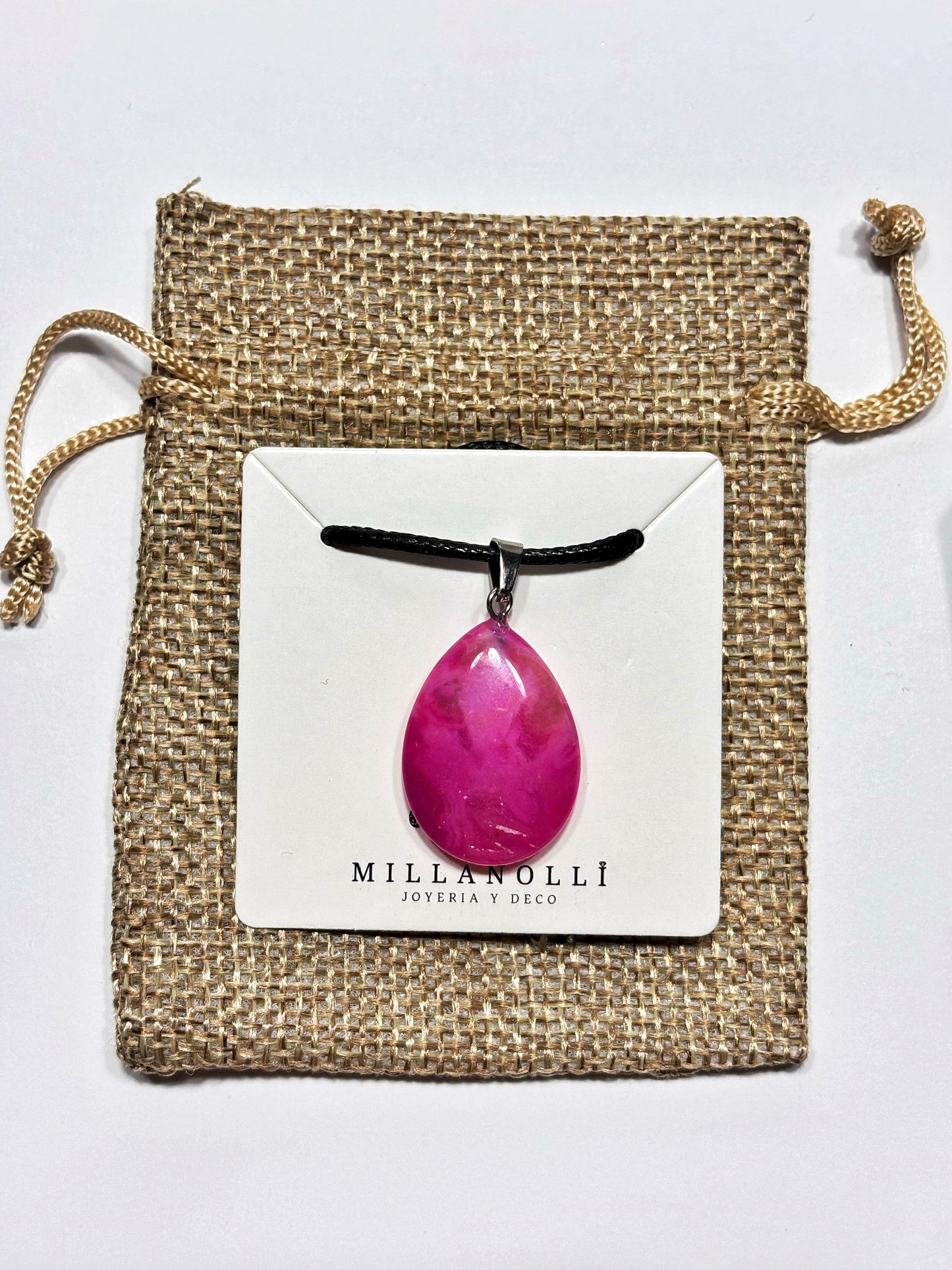 Collares de piedra natural