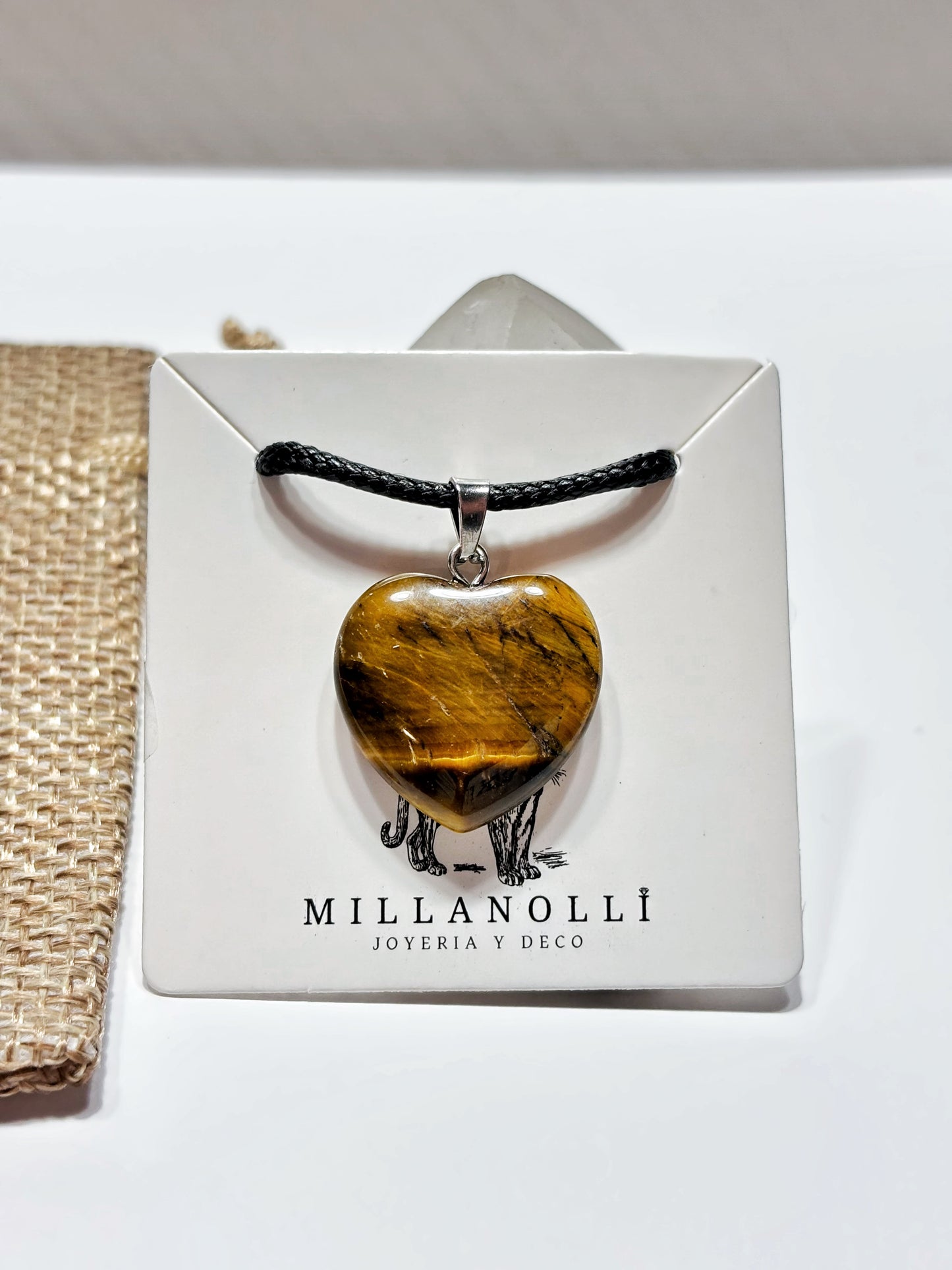 Collares de piedra natural