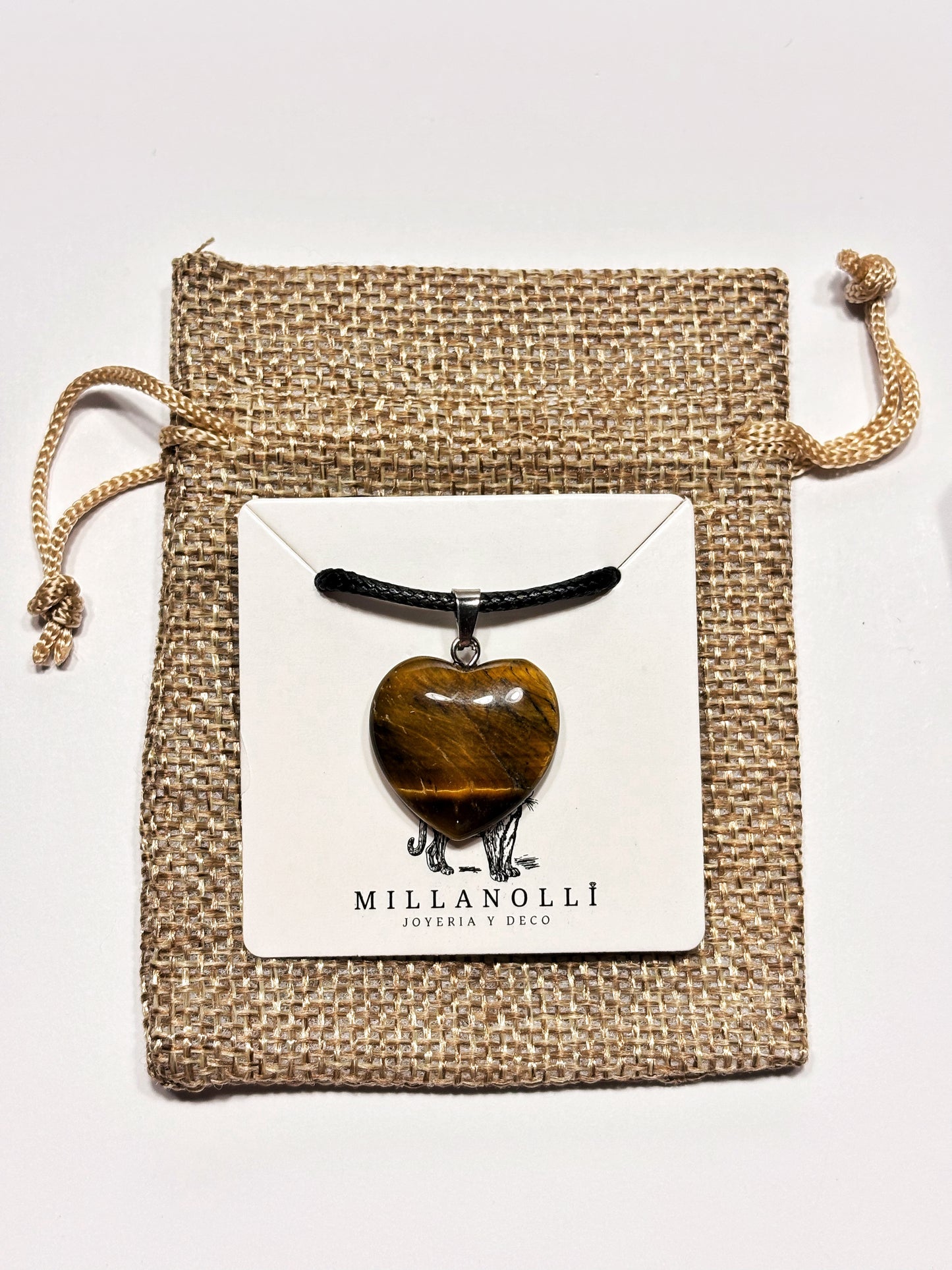 Collares de piedra natural