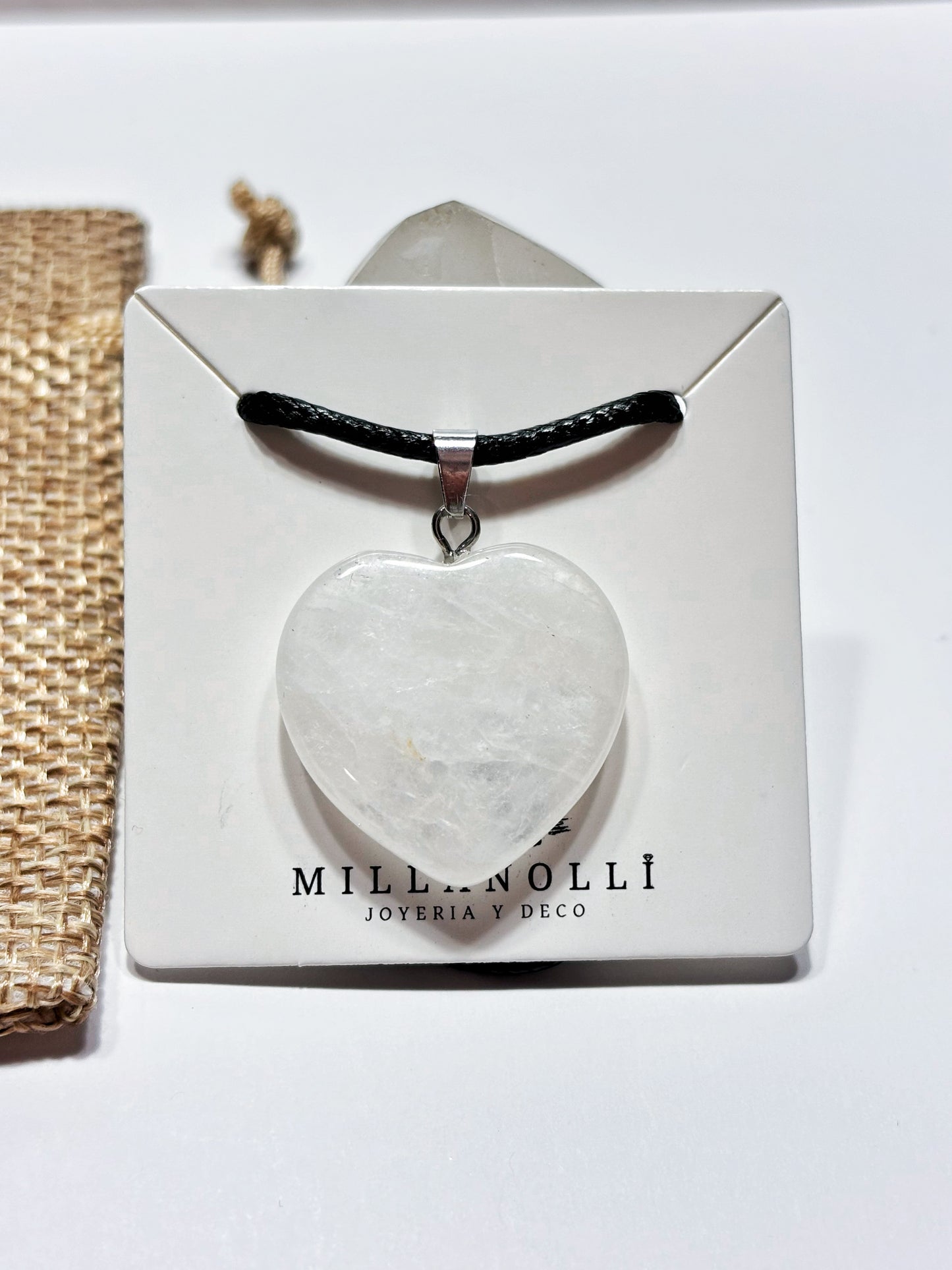 Collares de piedra natural