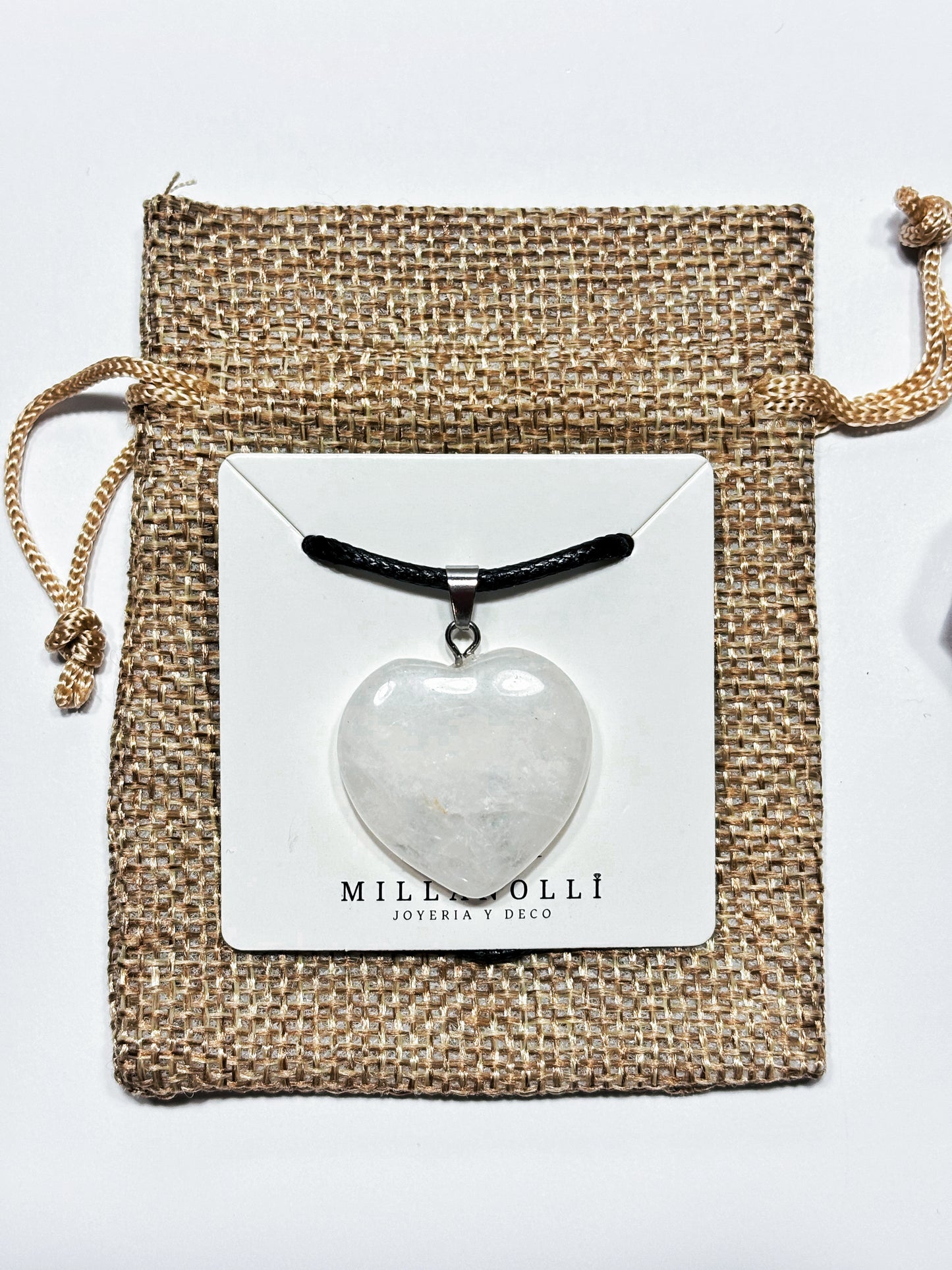 Collares de piedra natural