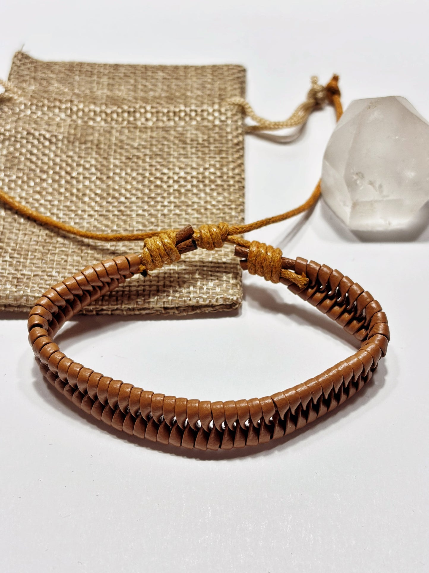Pulsera trenzada ecocuero