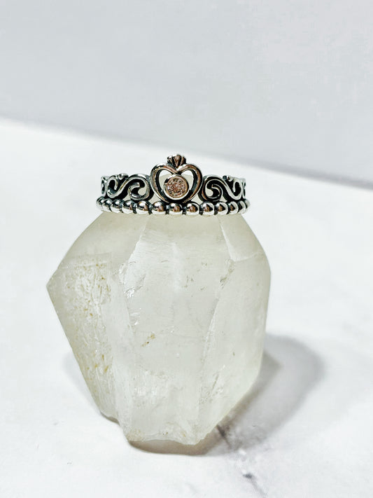 Anillo Corona Corazón Circón