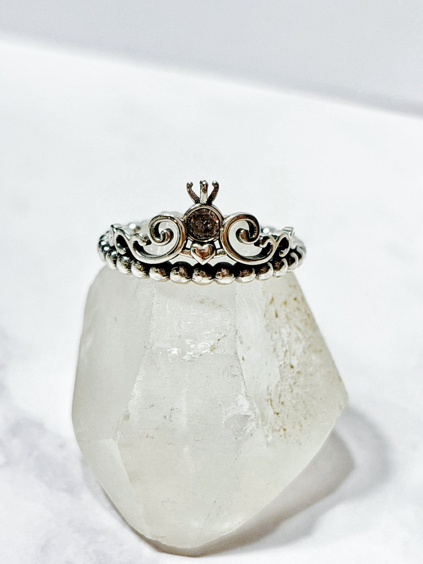 Anillo Corona con Circón