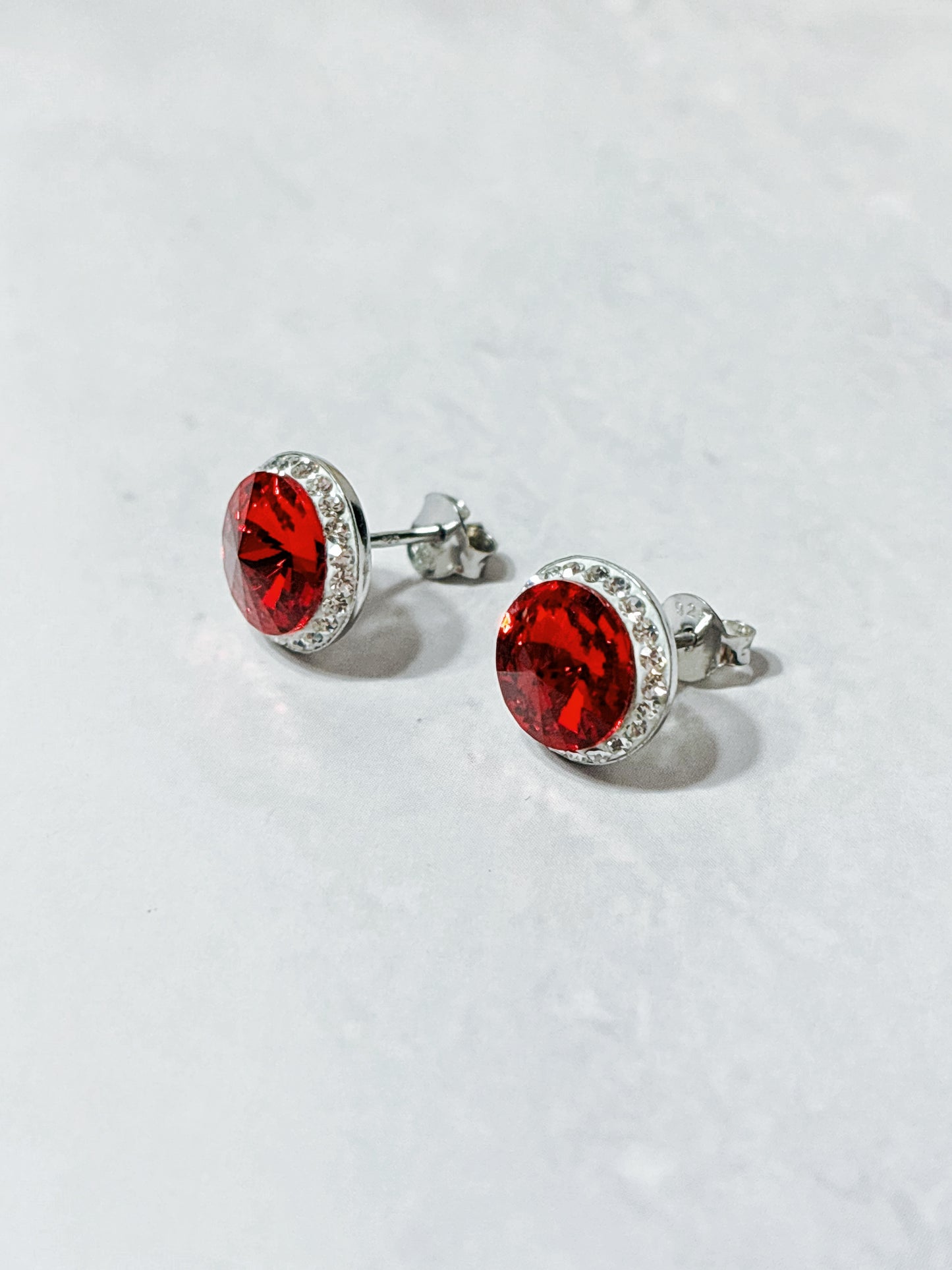 Aro Cristal Hecho con Swarovski Rojo