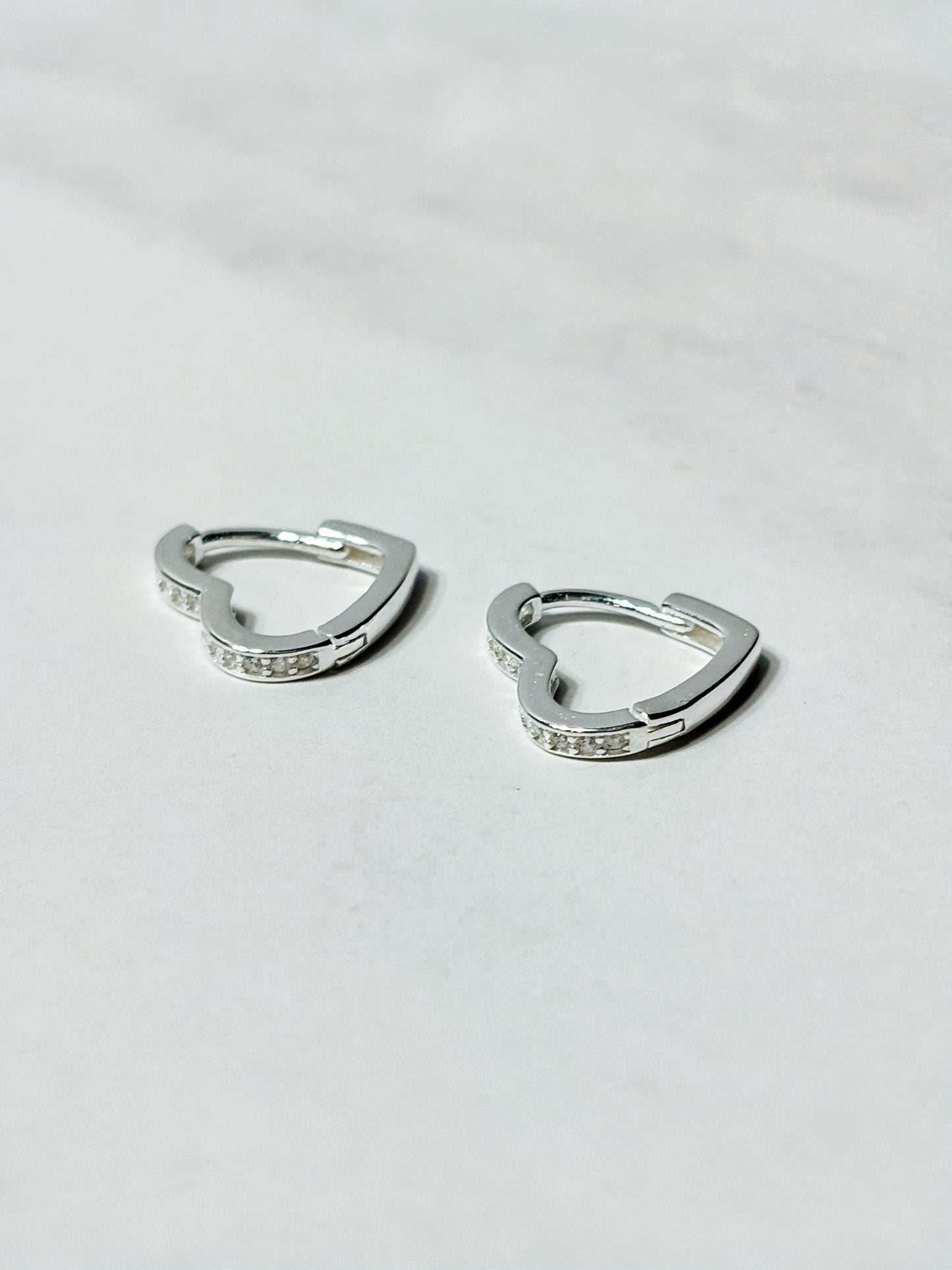 Aros argolla corazón microcircones