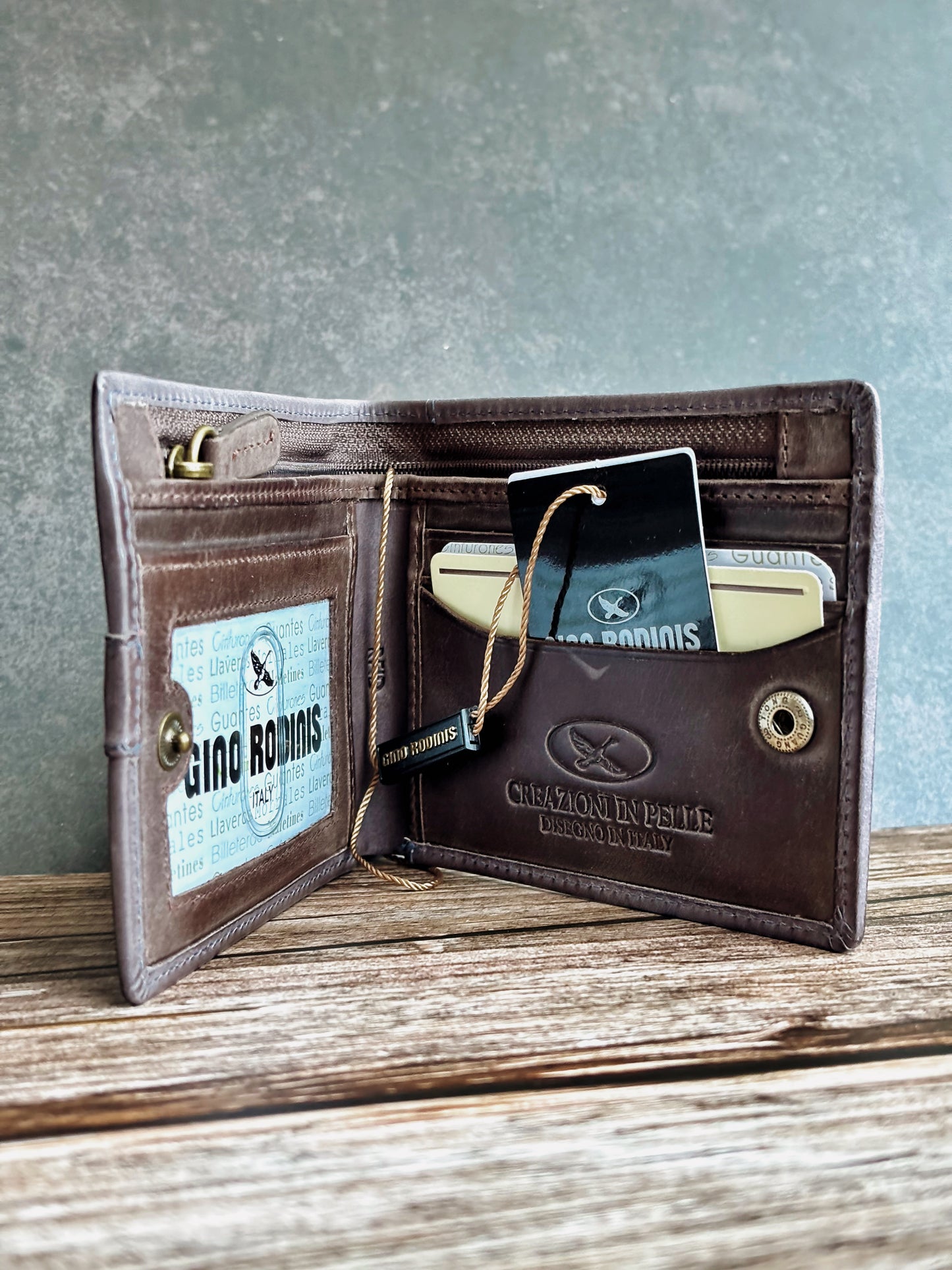 Billetera modelo Texas gris