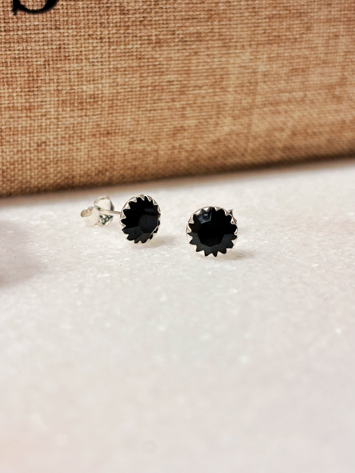 Aros circón Swarovski negro