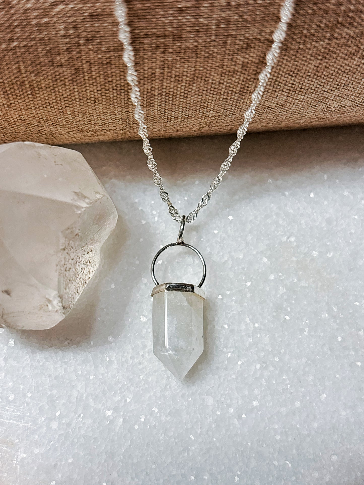 Collar cuarzo blanco