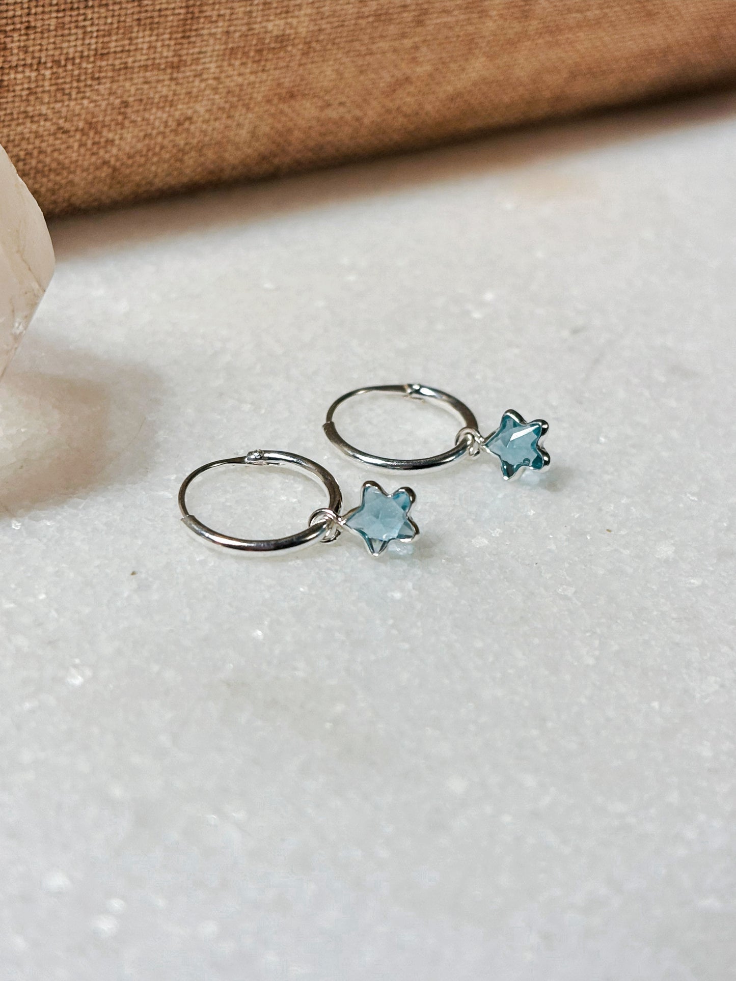 Aros argolla estrella circón celeste