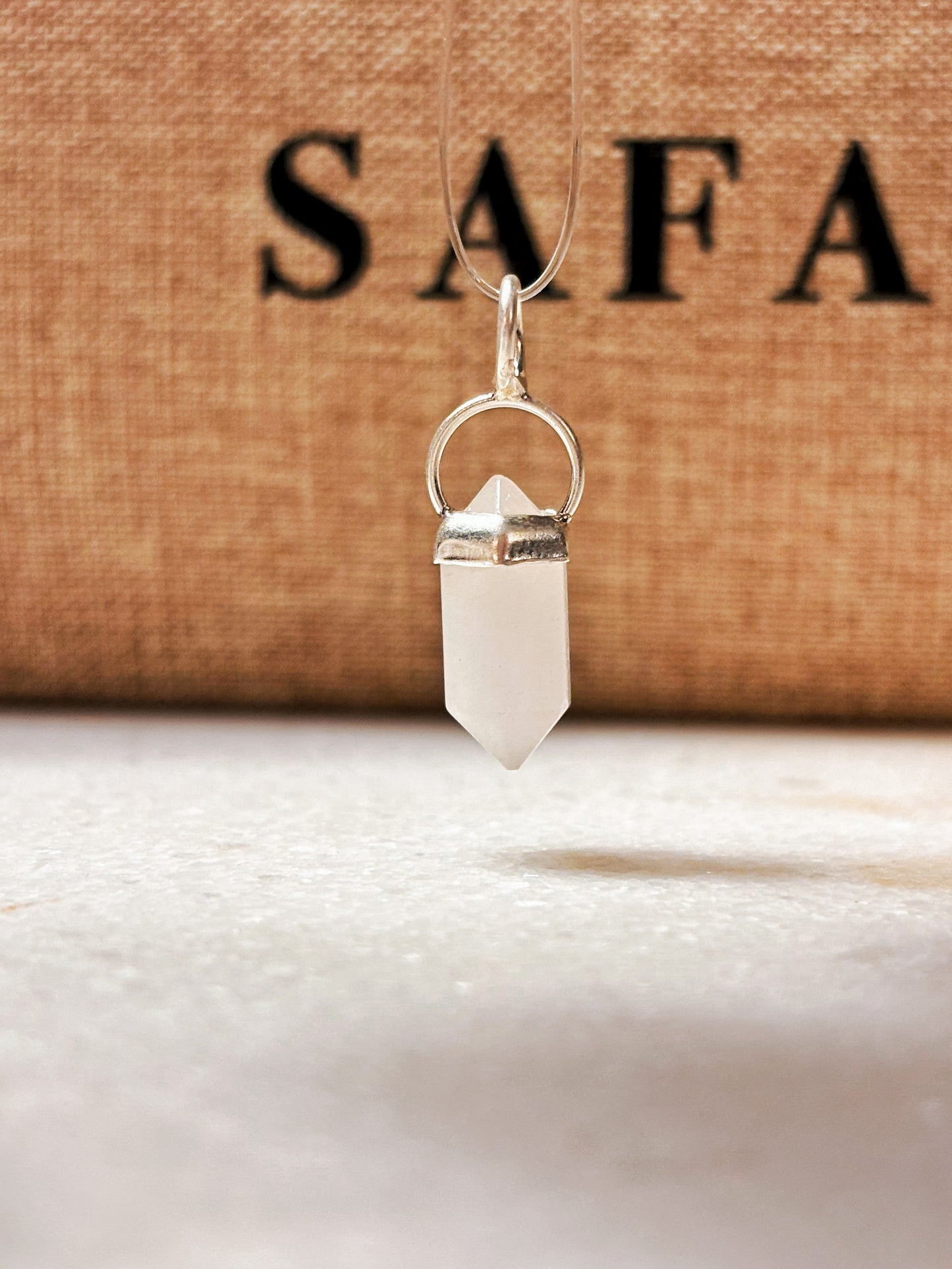 Colgante punta de cuarzo