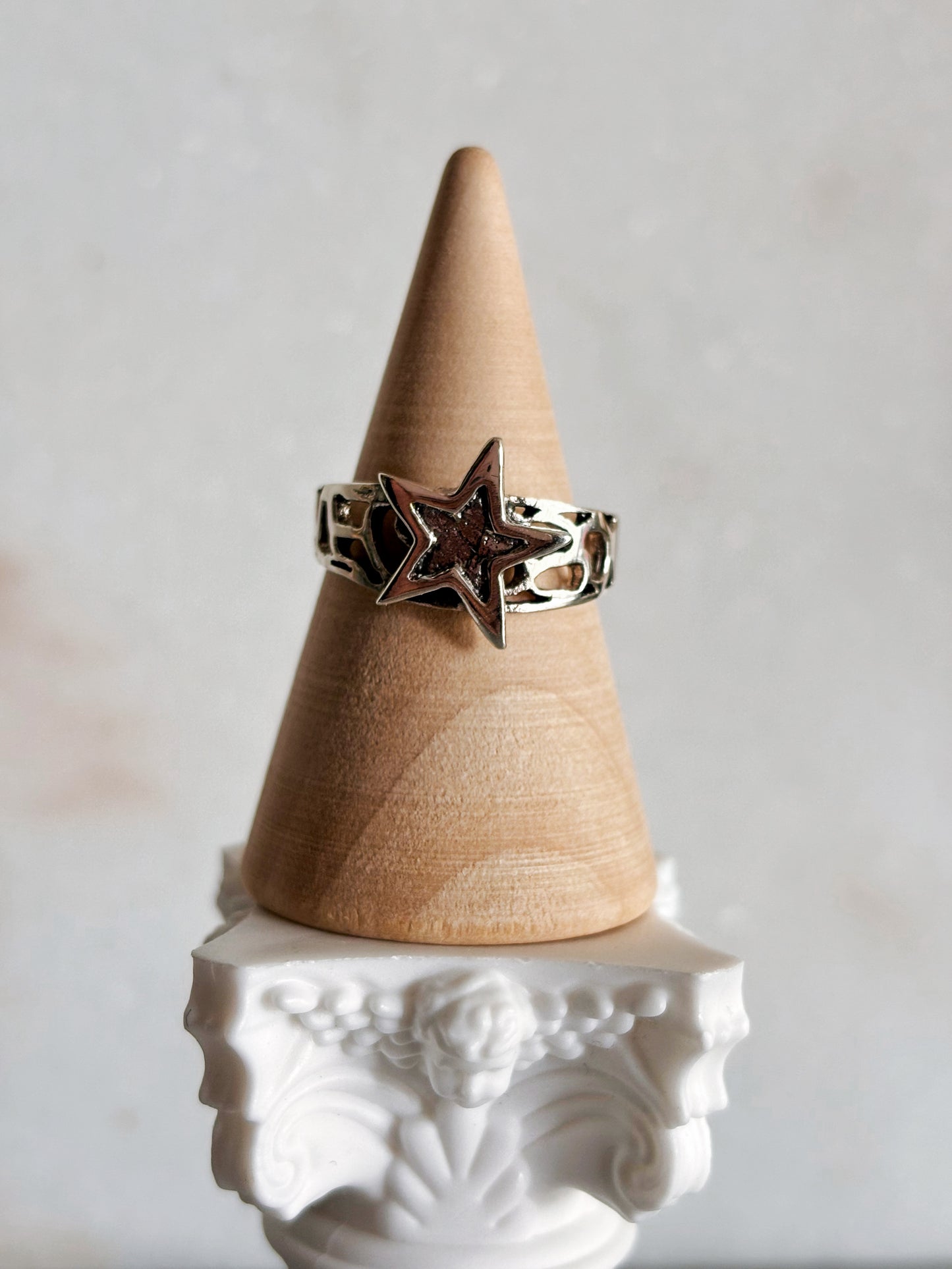 Anillo estrella calada