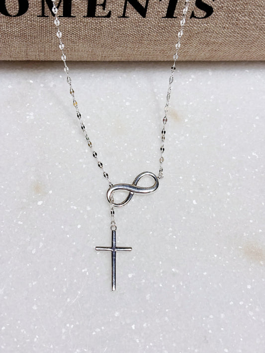 Collar cruz infinita