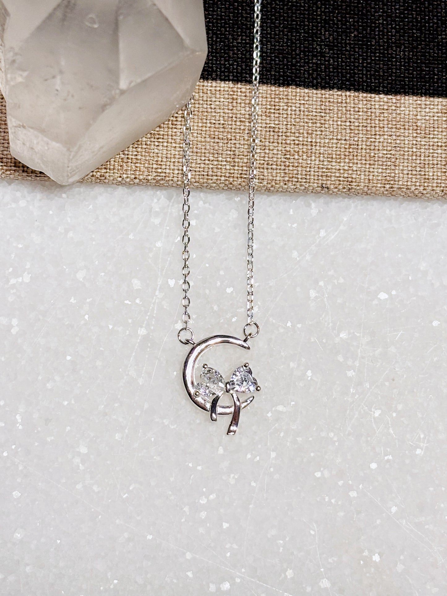 Collar coquette circón