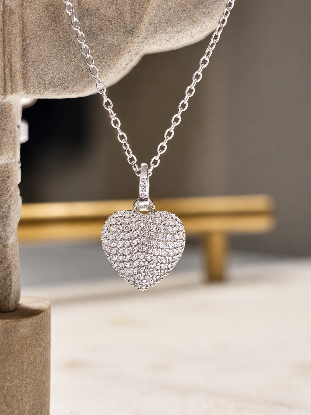 Collar Corazón con Circones