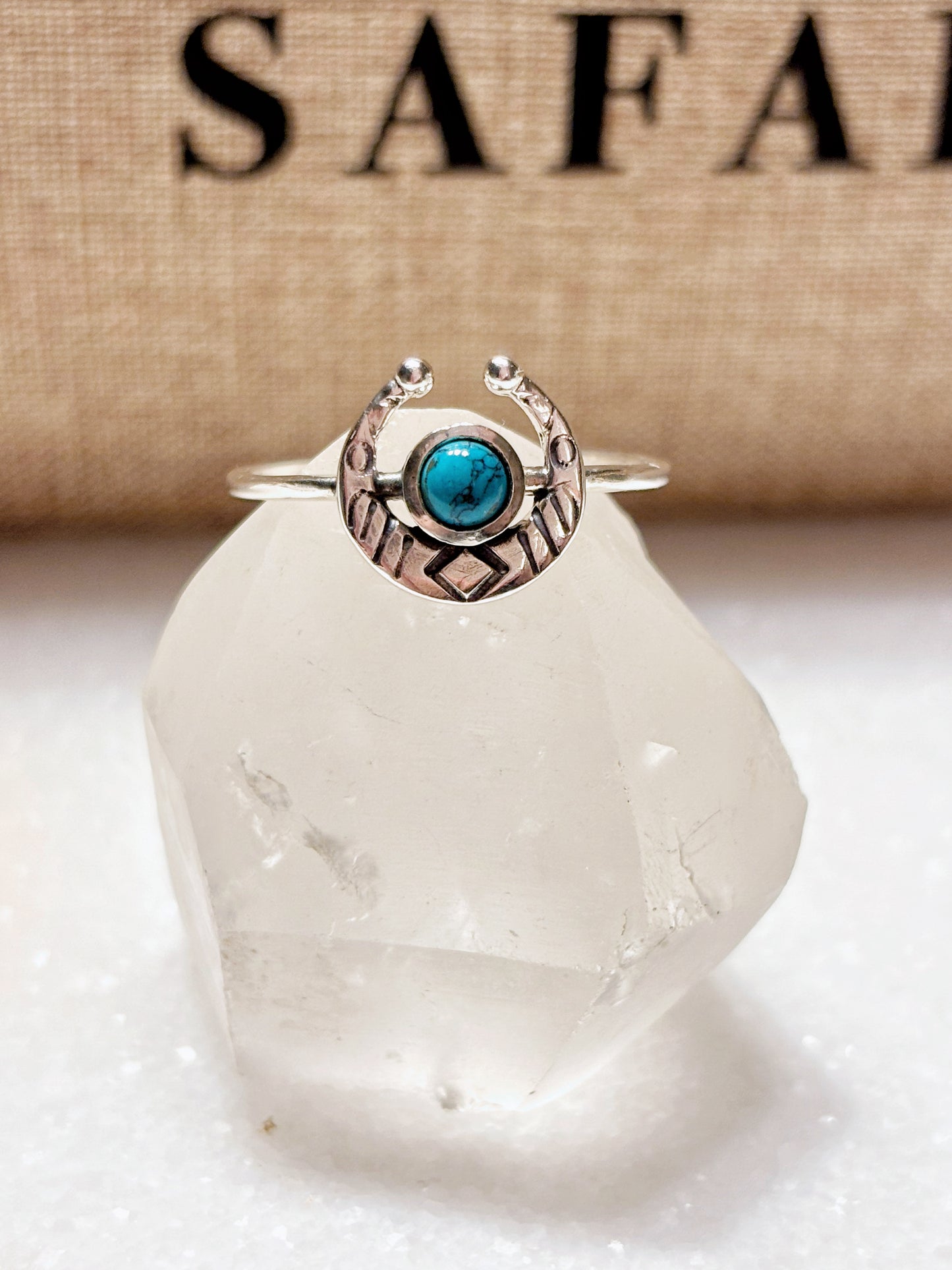 Anillo luna con piedra turquesa