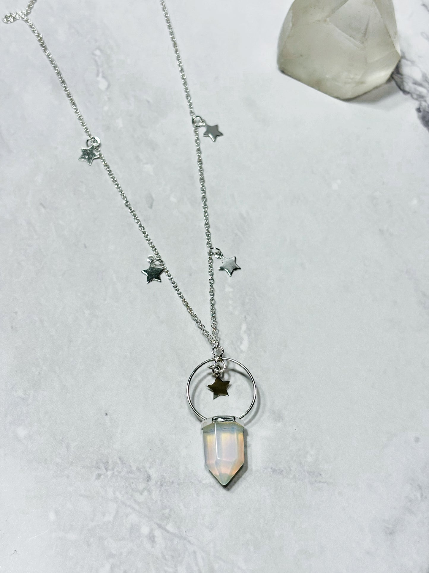 Collar estrellas con ópalo