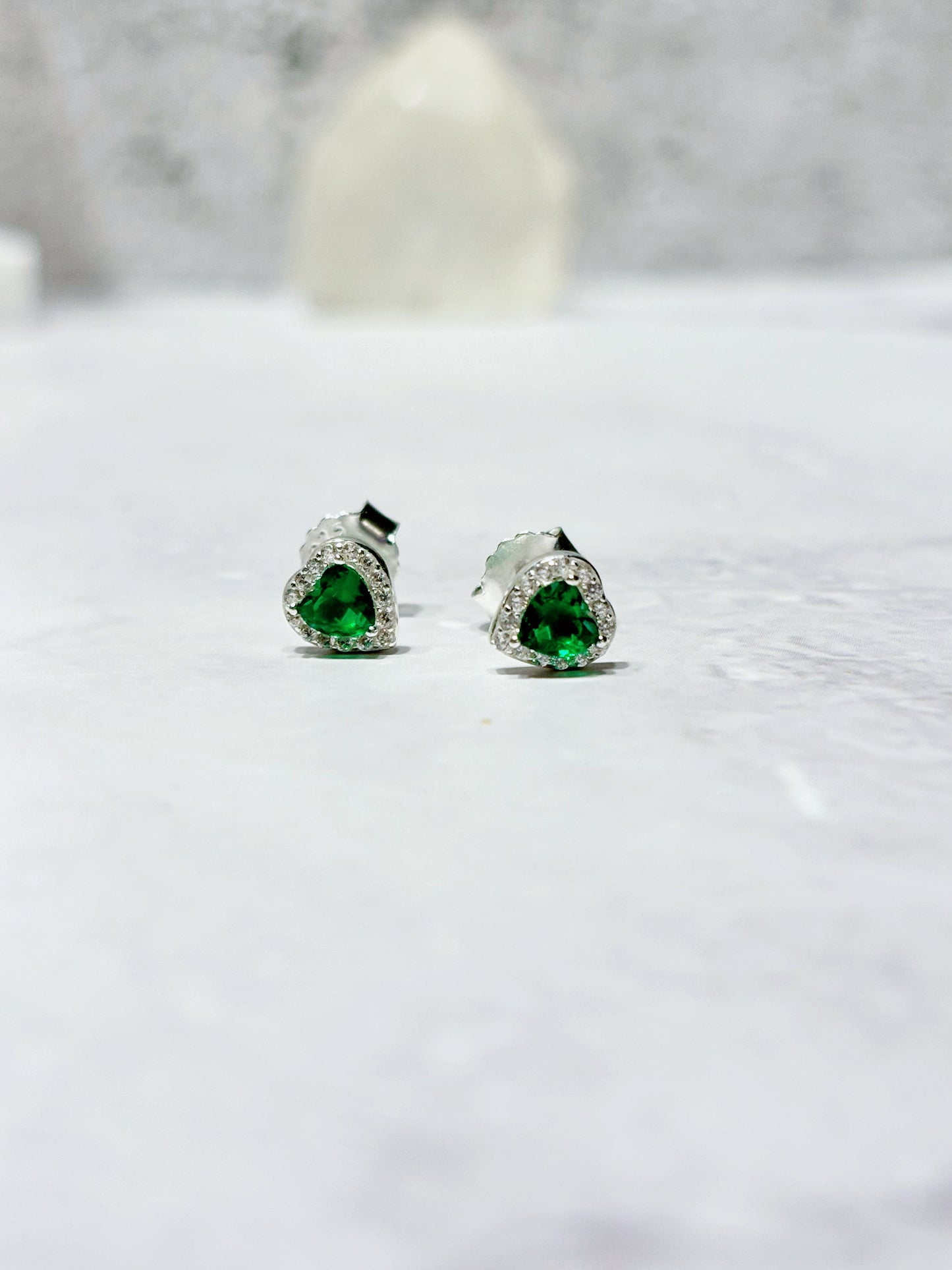Aros corazón verde esmeralda