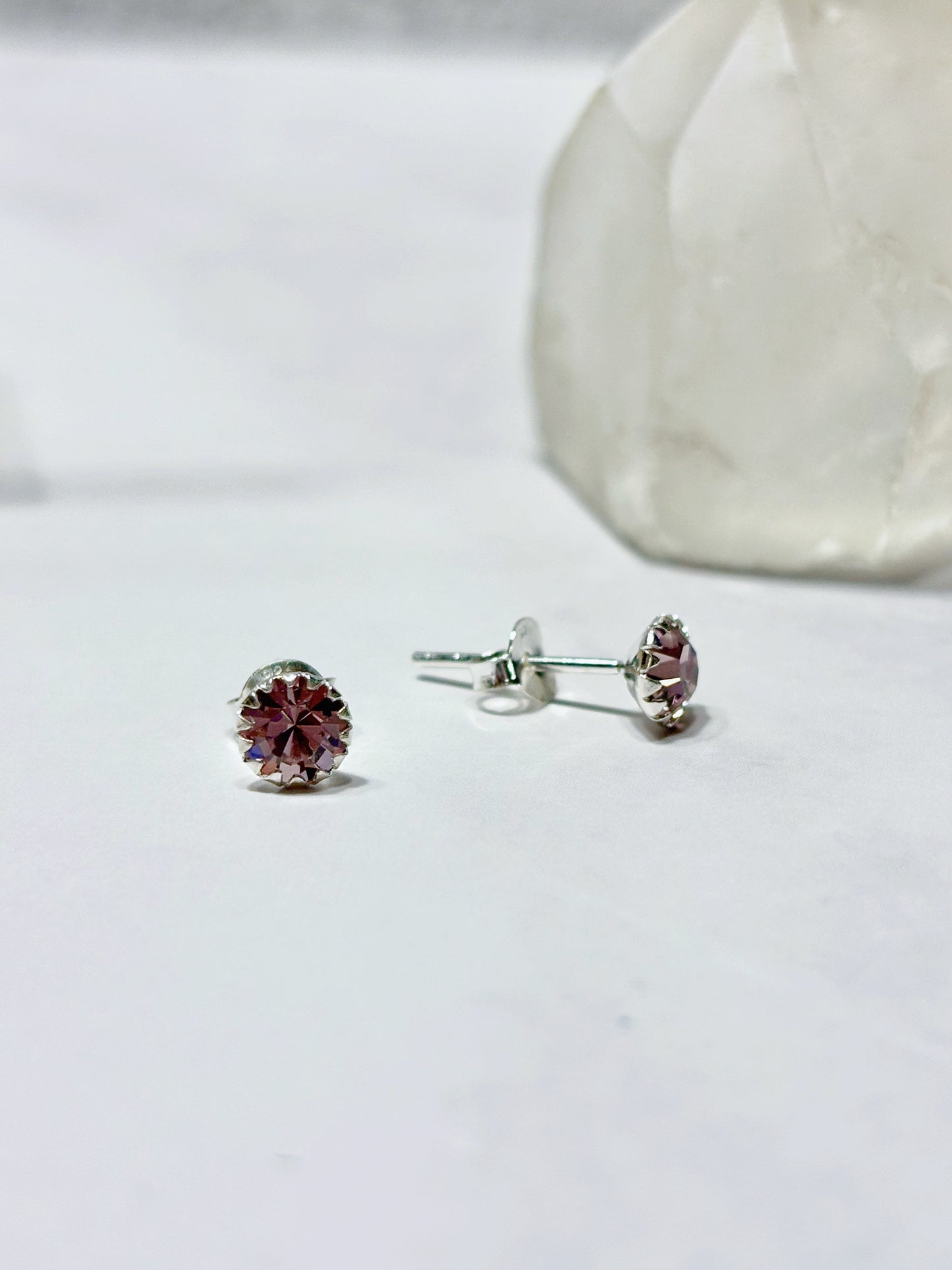 Aros delicados con cristal