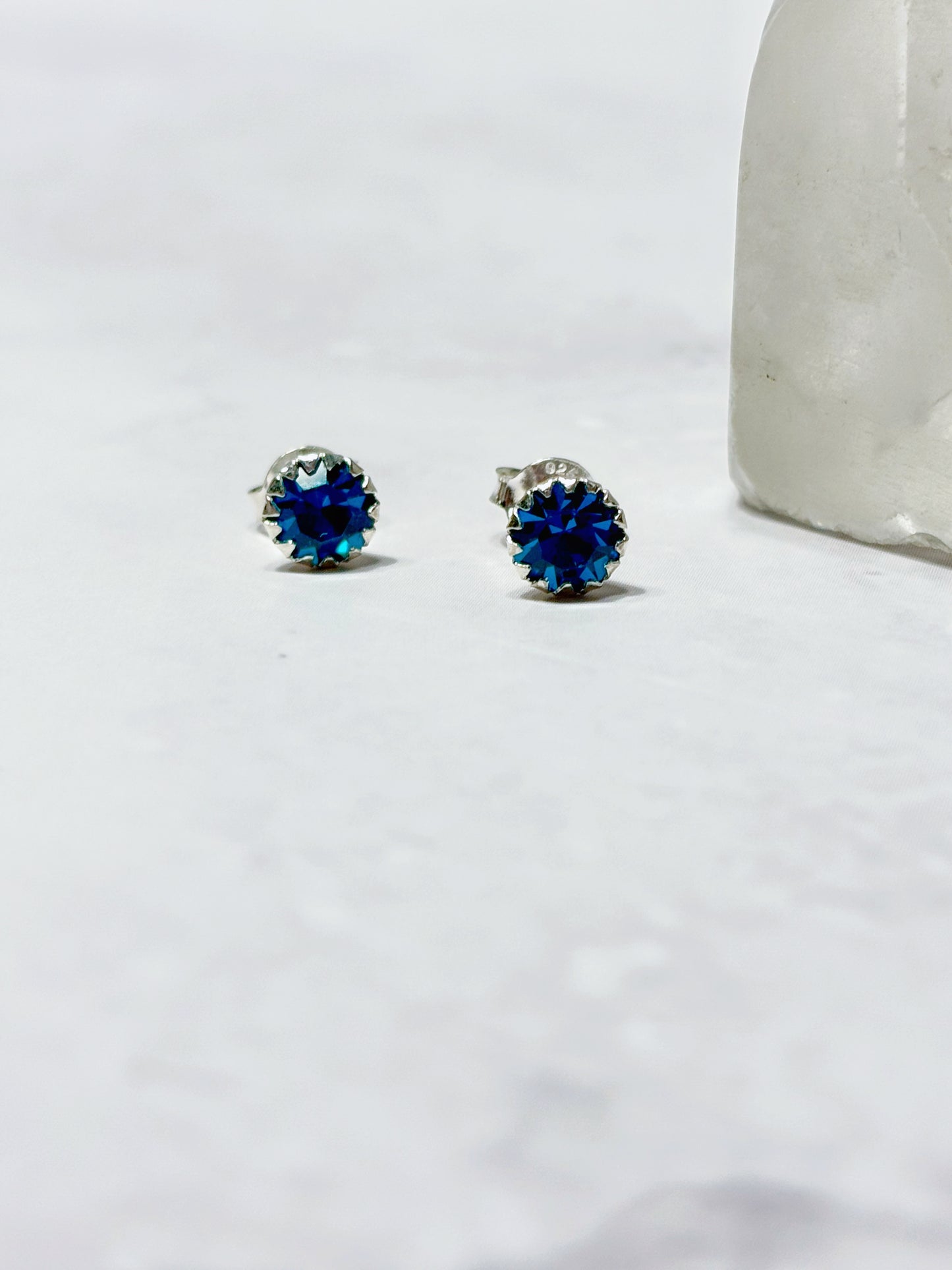 Aros delicados con cristal