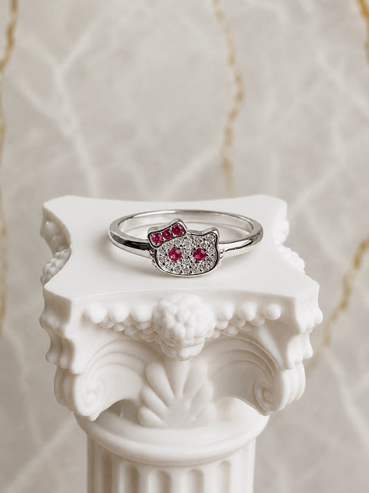 Anillo Estilo Gatita con Circones