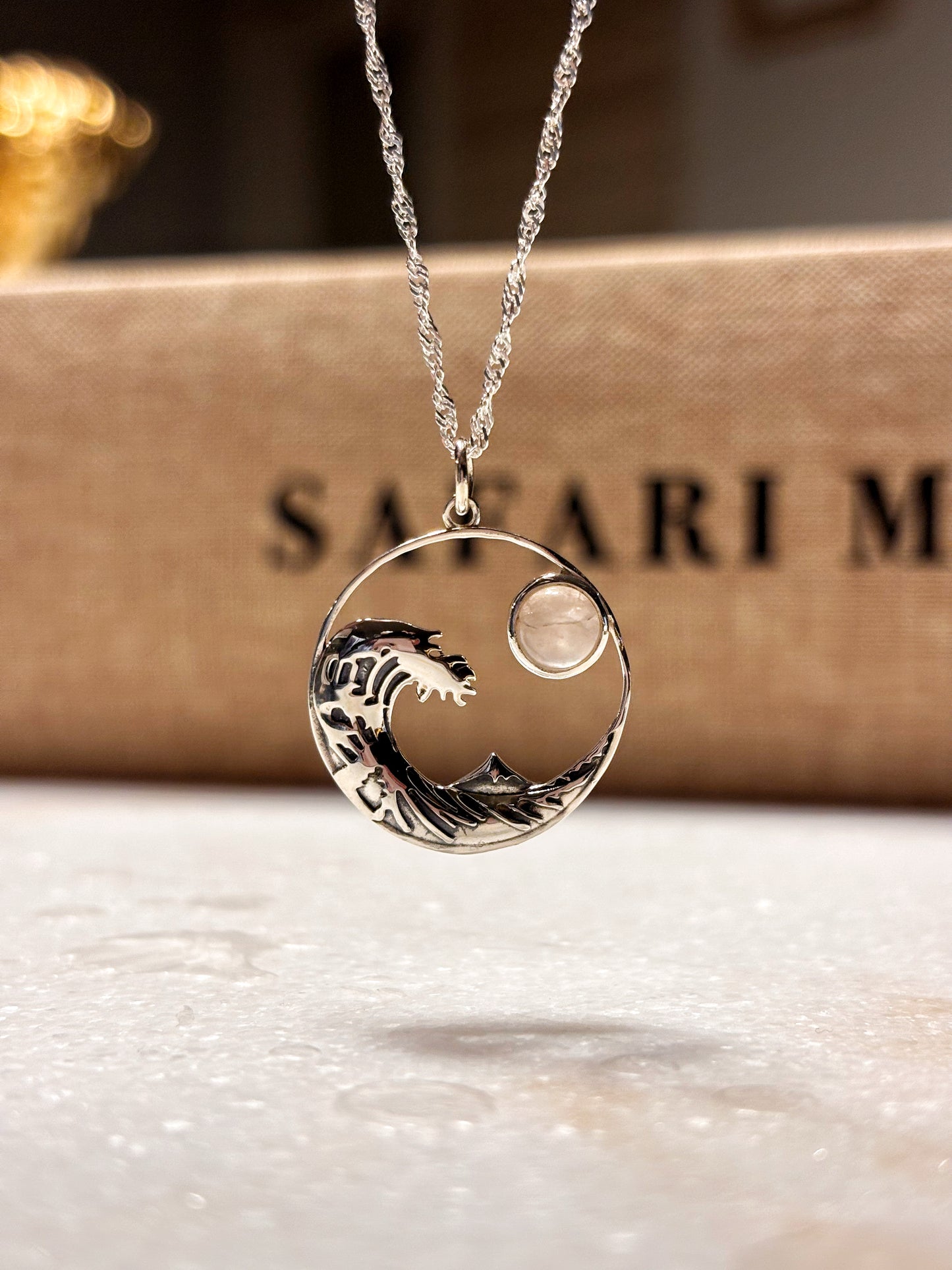 Collar ola con Cuarzo Rosado